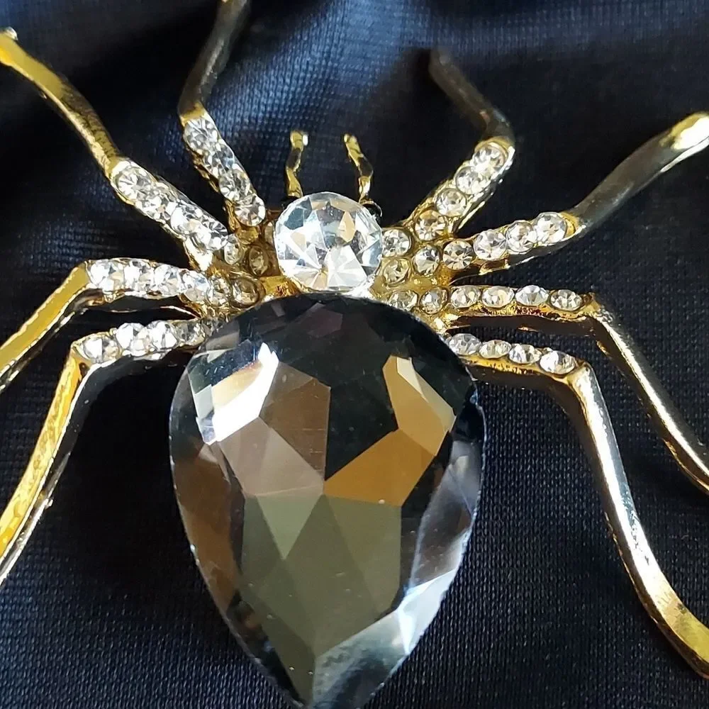 CRYSTAL SPIDER BROOCH
